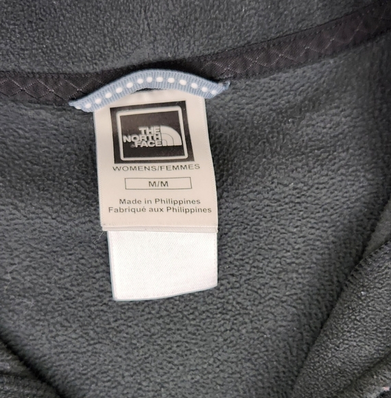 The North Face Black TKA 100 Face 1/4 Zip Up Fleece Style Pullover. - Picture 2 of 4